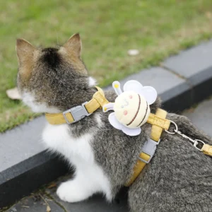 Adjustable Cat and Dog Chest and Back Small Bee Lead with Breathable Design